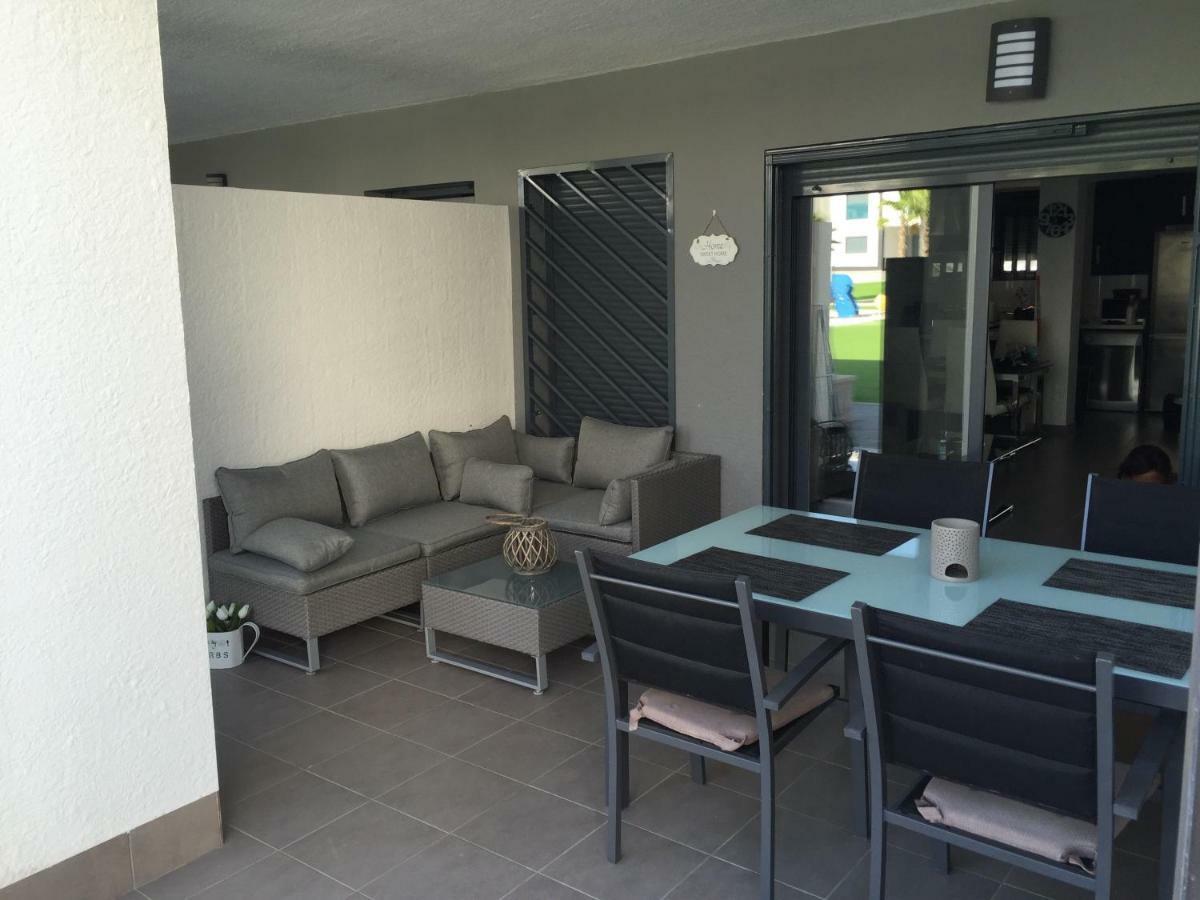 Apartment Oasisbeach La Zenia Orihuela Exterior foto